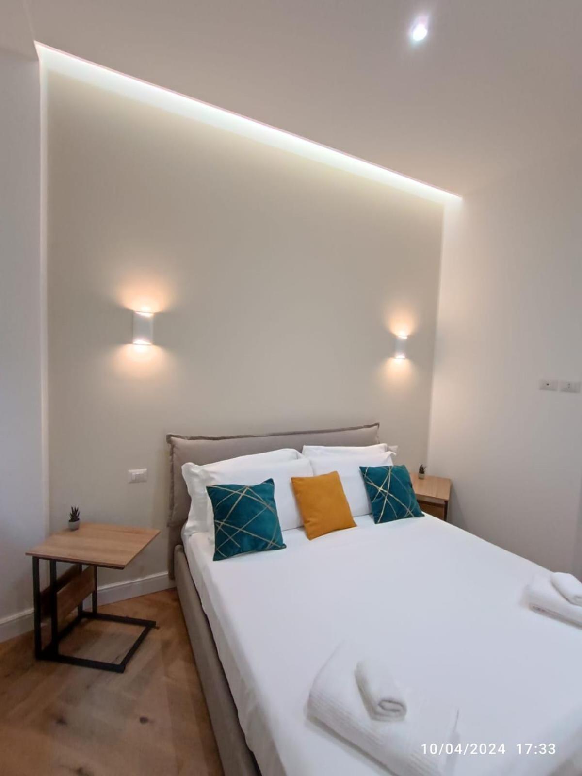 Be-C0 Centrale New Double Suite - Milan — Photos 1